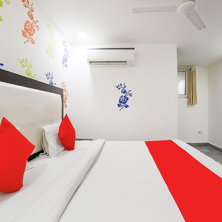 ניו דלהי My Comfortable Hotel מראה חיצוני תמונה