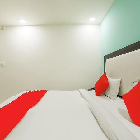 ניו דלהי My Comfortable Hotel מראה חיצוני תמונה