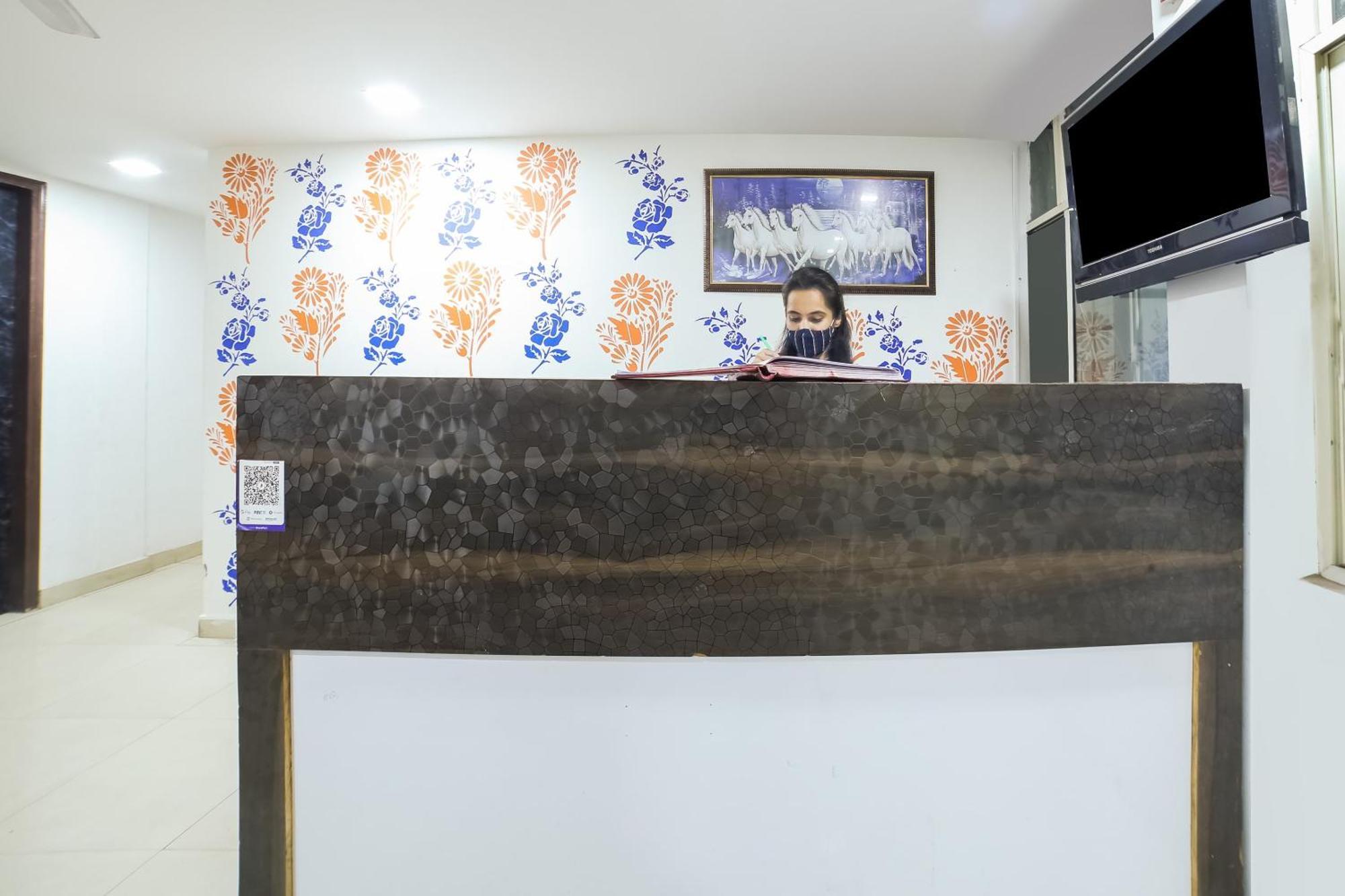 ניו דלהי My Comfortable Hotel מראה חיצוני תמונה