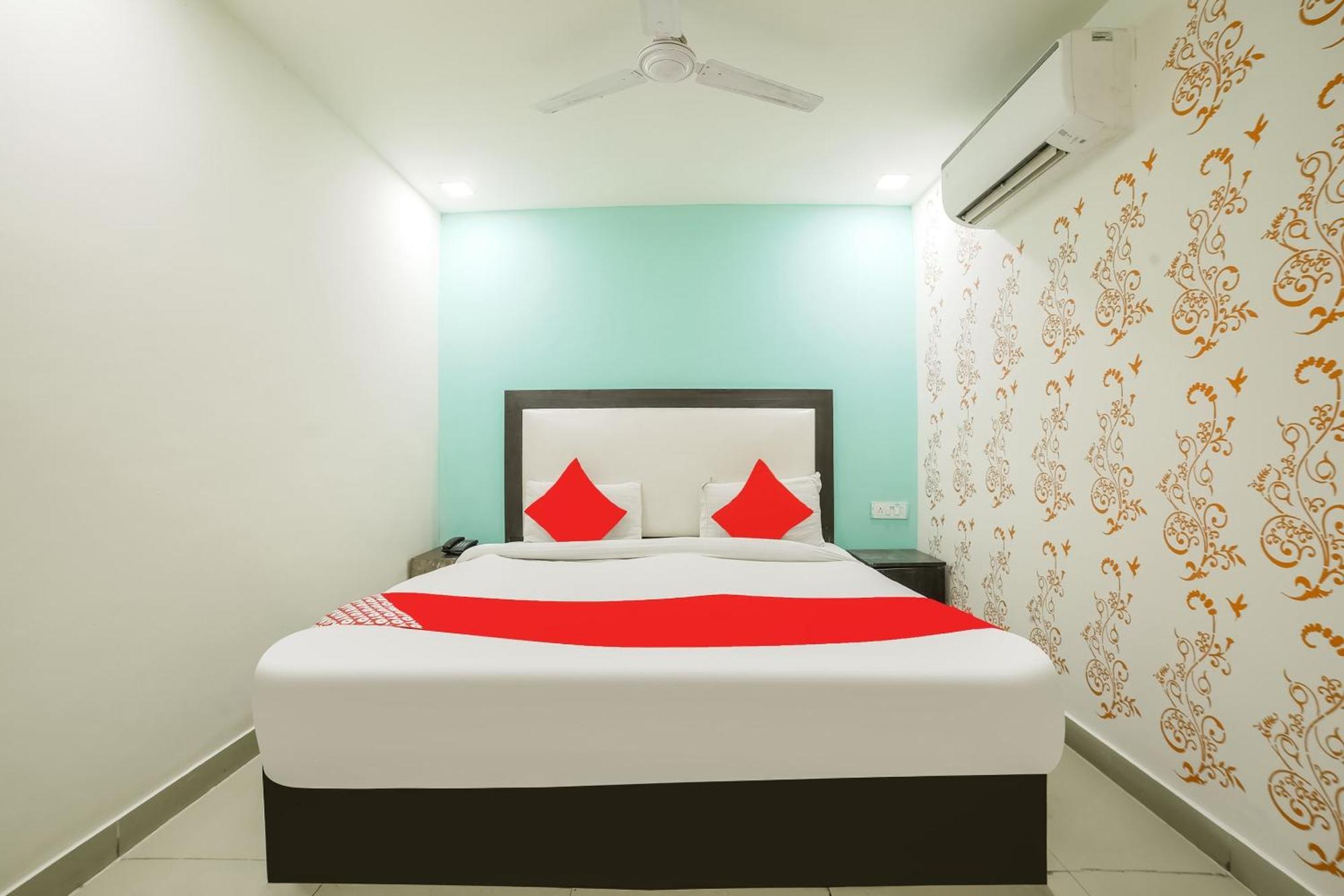 ניו דלהי My Comfortable Hotel מראה חיצוני תמונה